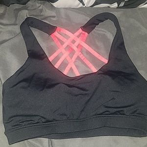 Activewear -Black strappy sports bra